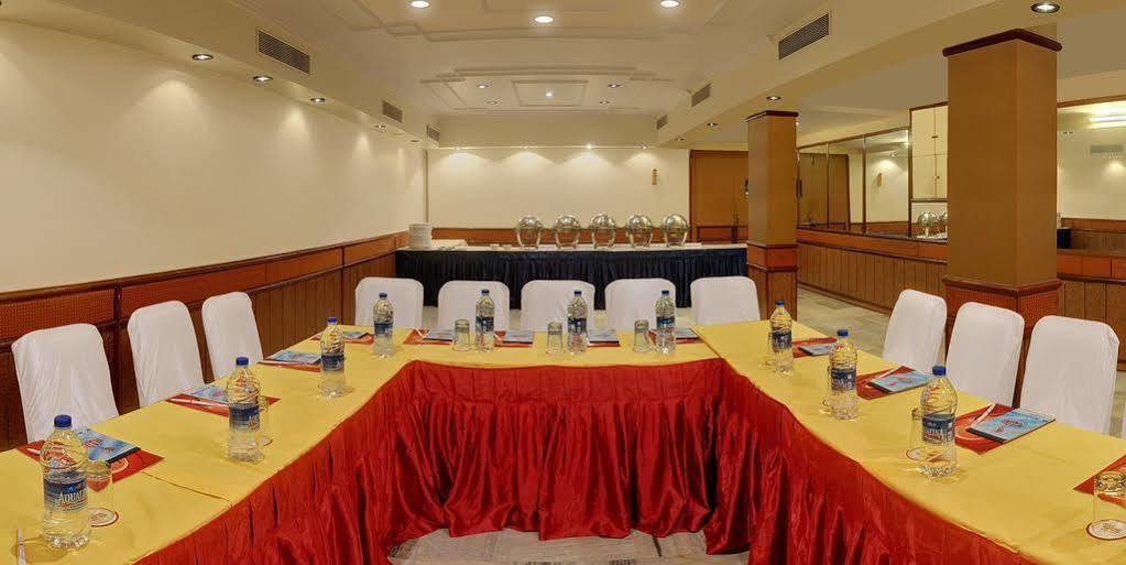 Oyo 15359 Hotel Kachandeep Jaipur Negocio foto